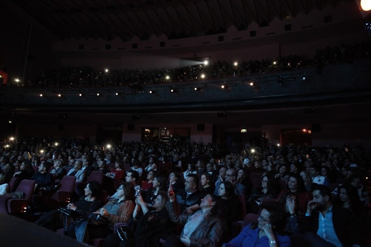 Bernard Sauvat Au Casino Du Liban